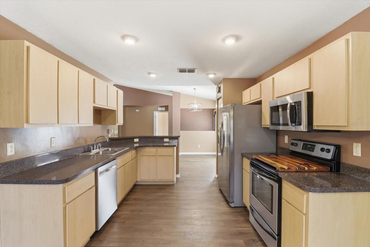 7672 N Cricket Drive, Citrus Springs, FL 34434 Photo