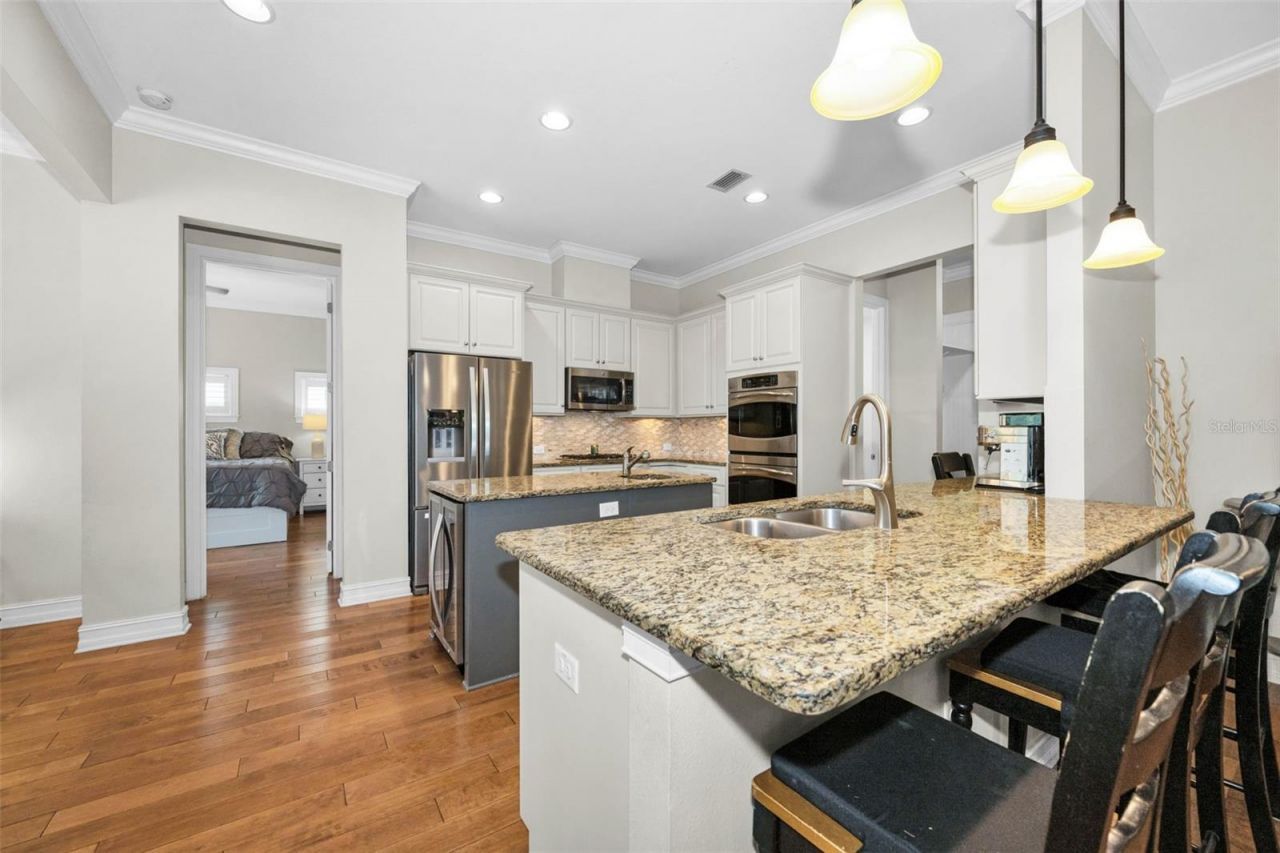 14915 Smitter Reserve Drive, Tampa, FL 33618 Photo