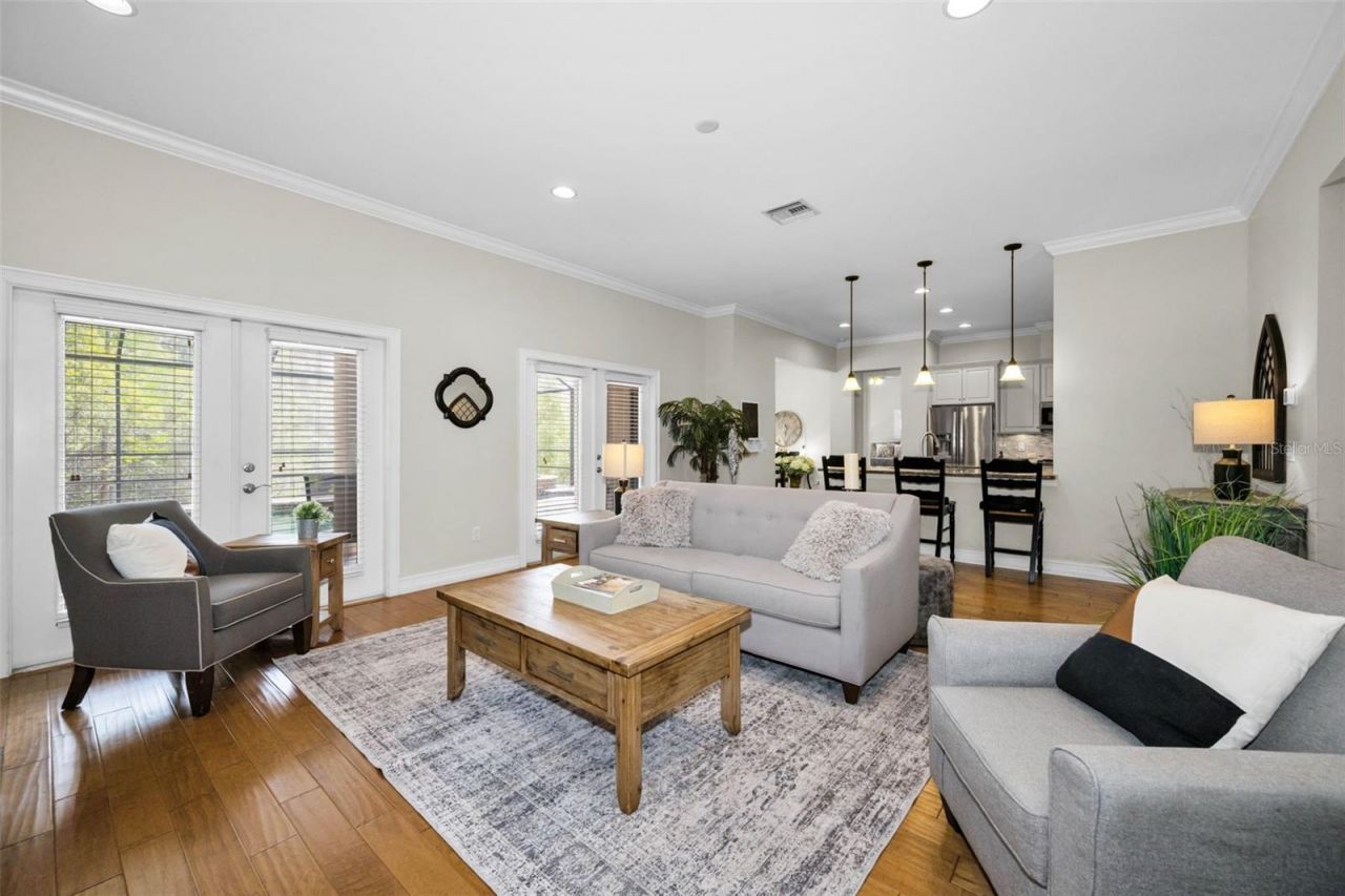 14915 Smitter Reserve Drive, Tampa, FL 33618 Photo