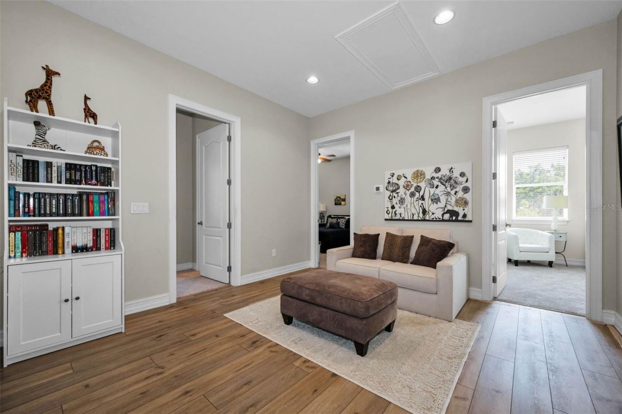 14915 Smitter Reserve Drive, Tampa, FL 33618 Photo