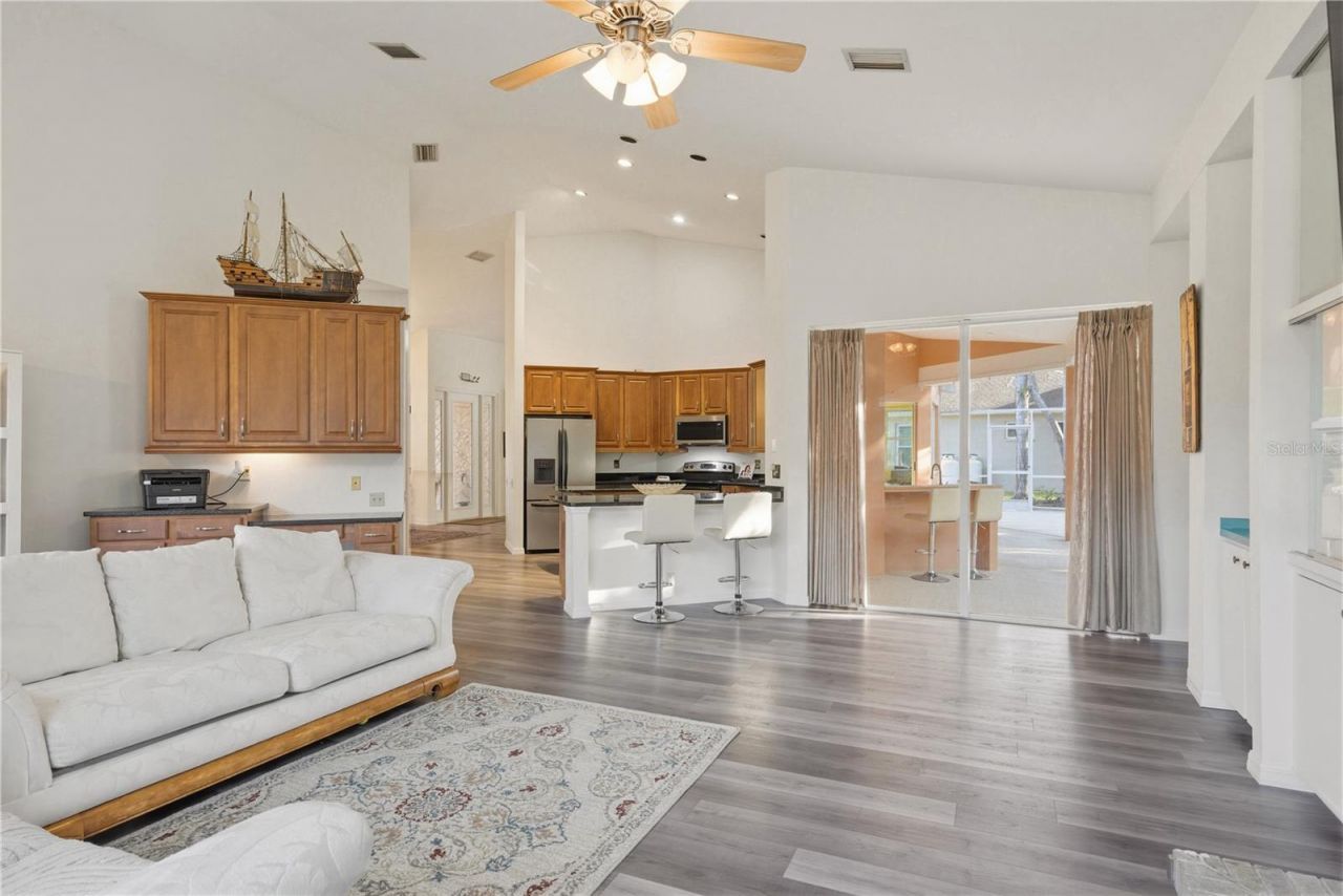 791 Weathersfield Drive, Dunedin, FL 34698 Photo