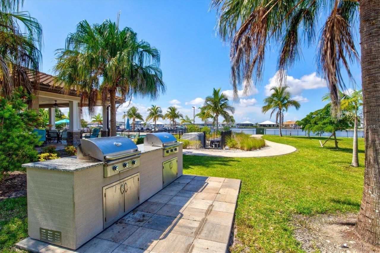 1802 5th Street E, Palmetto, FL 34221 Photo