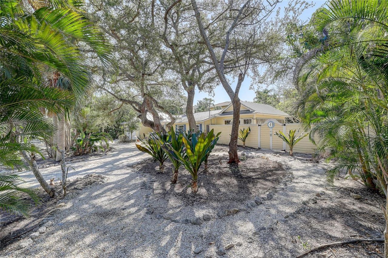 226 Ogden Street, Sarasota, FL 34242 Photo