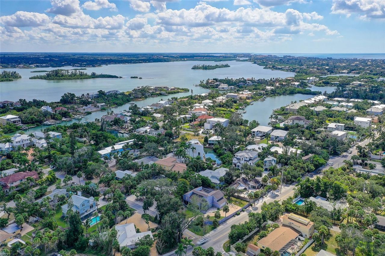 226 Ogden Street, Sarasota, FL 34242 Photo