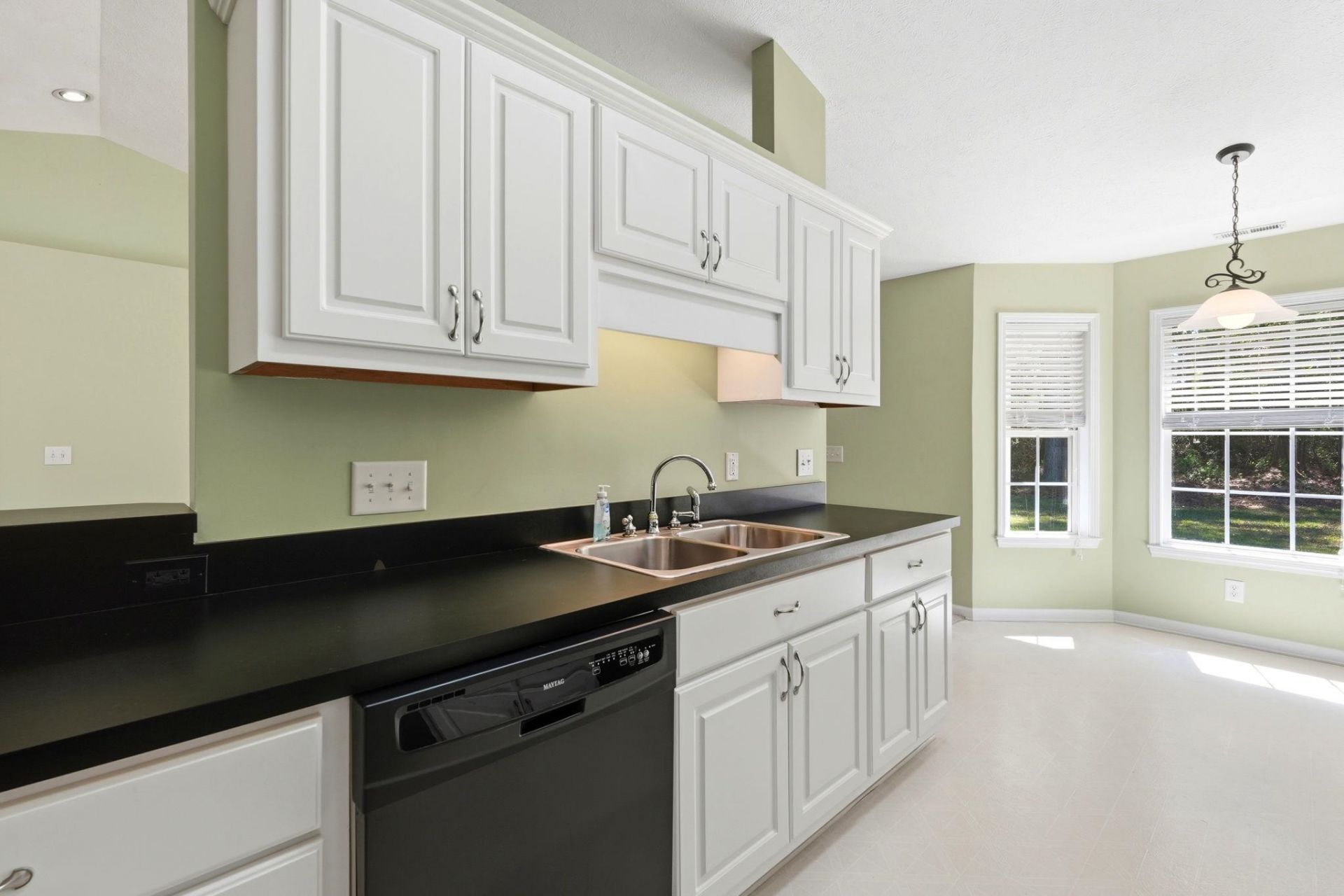 722 Drawbridge Dr. Photo 11