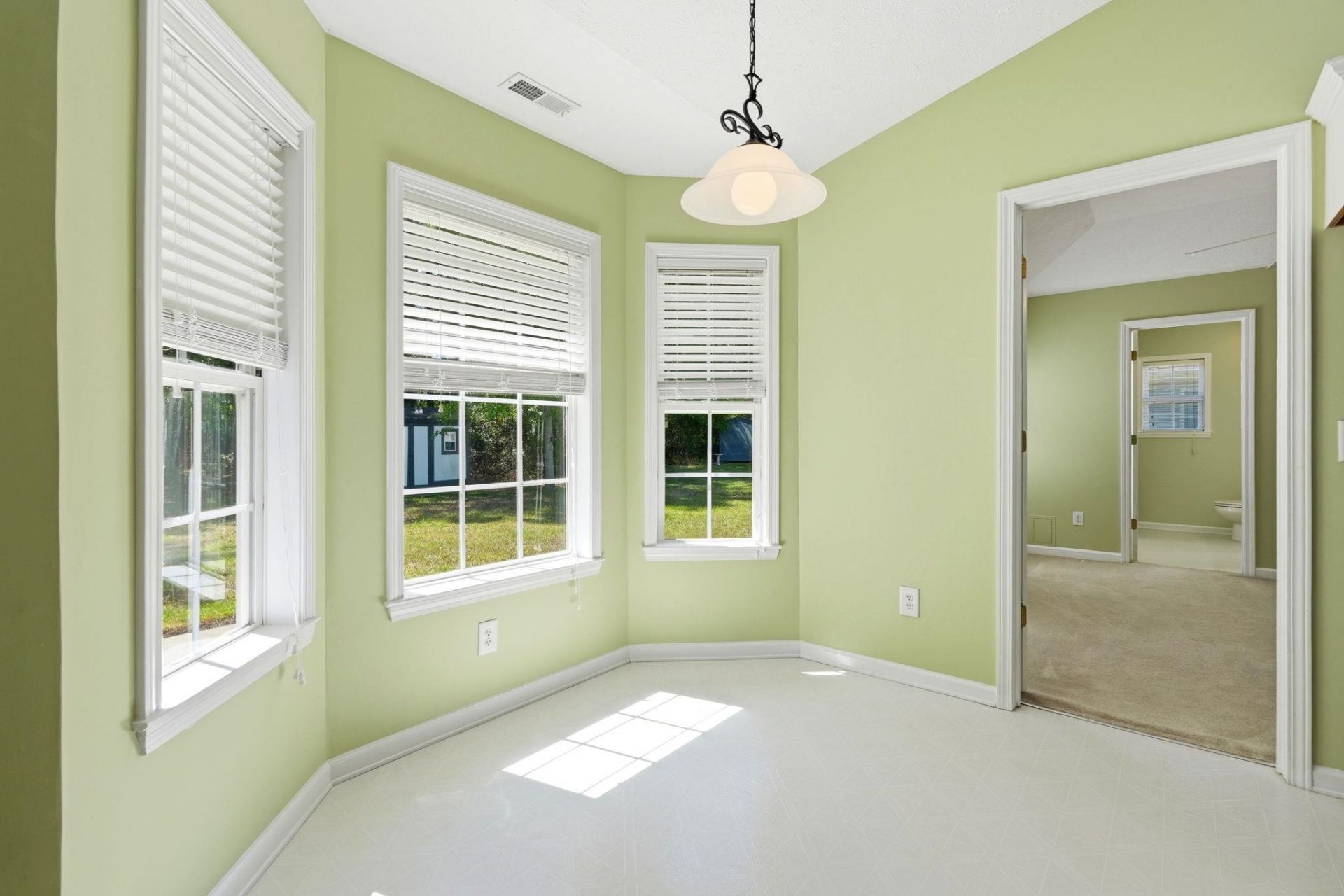 722 Drawbridge Dr. Photo 14