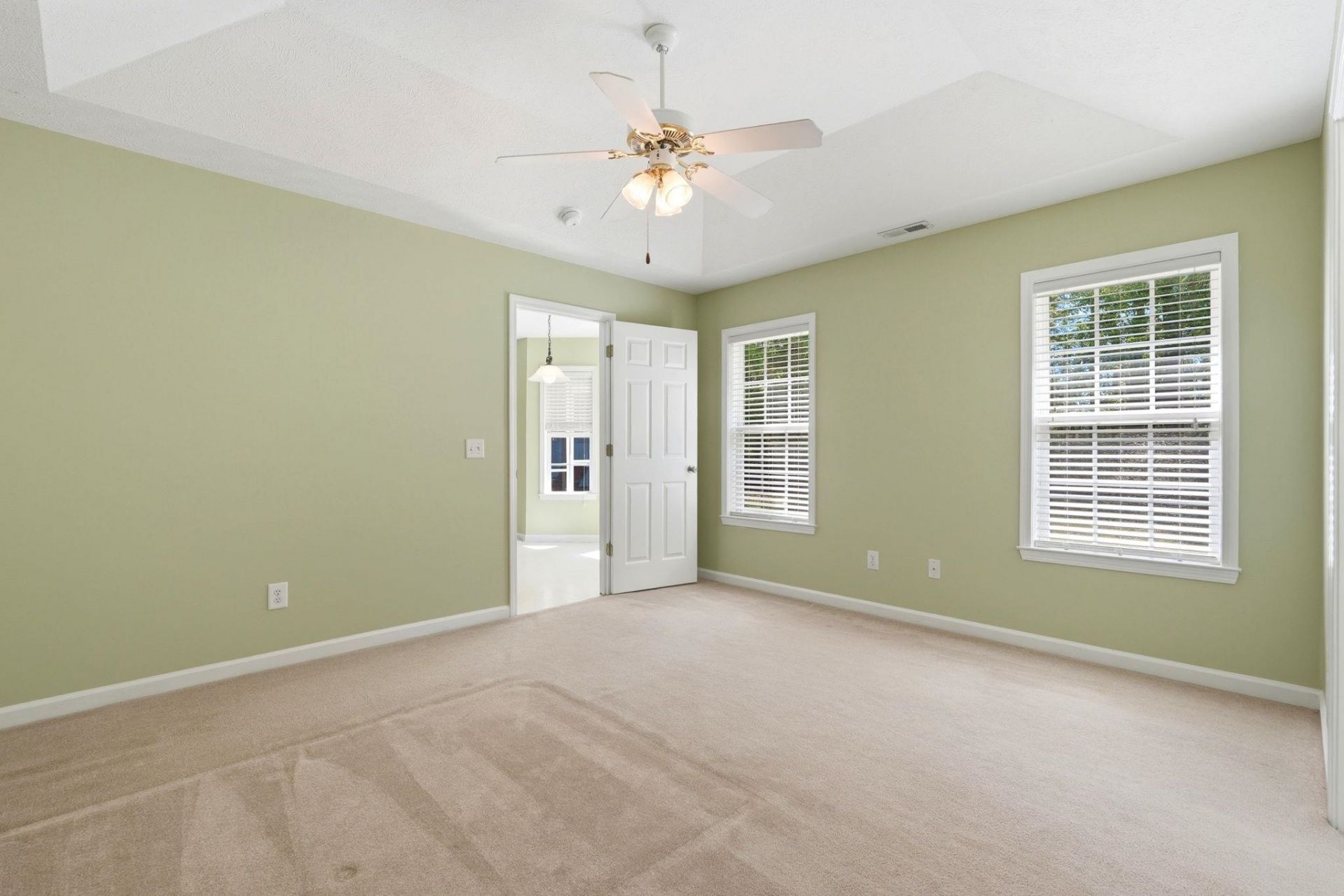 722 Drawbridge Dr. Photo 15