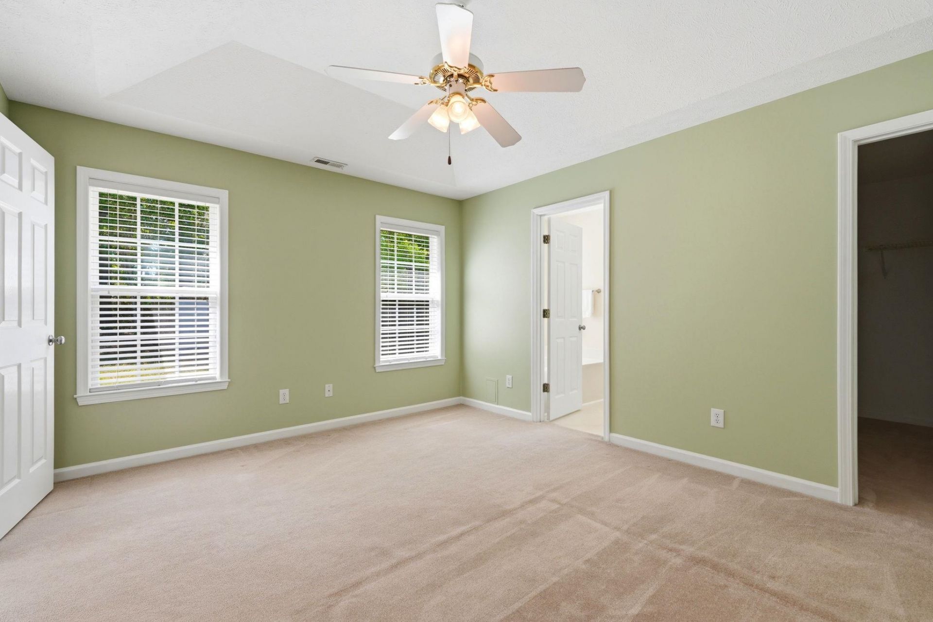 722 Drawbridge Dr. Photo 16