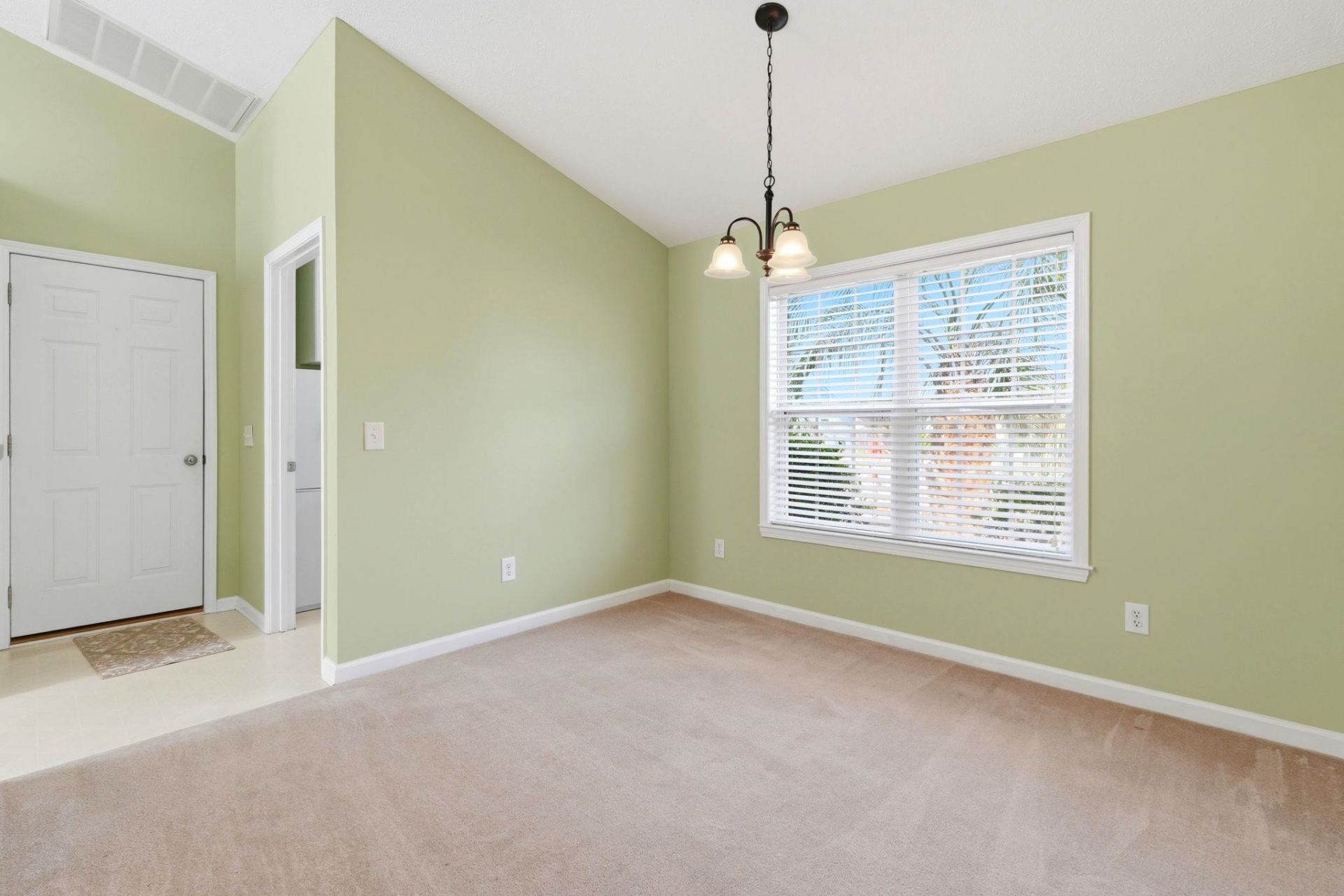 722 Drawbridge Dr. Photo 21