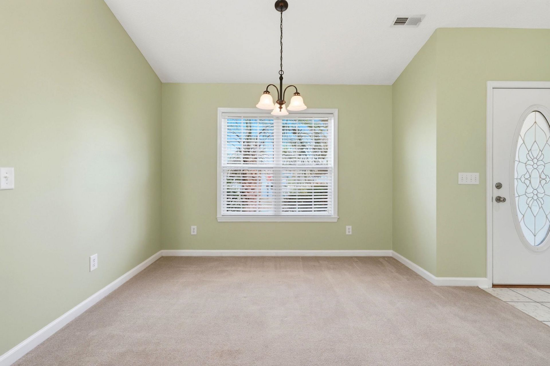 722 Drawbridge Dr. Photo 22