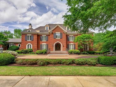 2575 INGLESIDE FARM RD W, Germantown, TN 38139