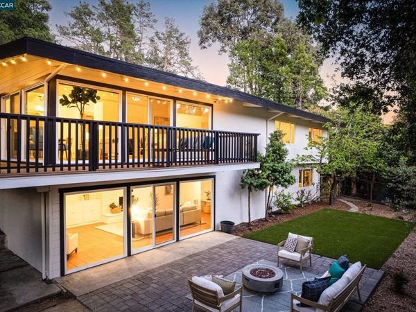 8 Westwood Court, Orinda, CA 94563