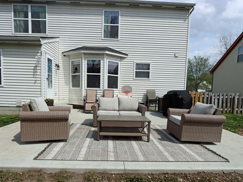 661 Toria Drive, Reynoldsburg, OH 43068 Photo 3