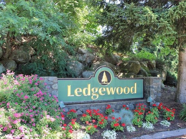2 Ledgewood Way, Unit 7, Peabody, MA 01960