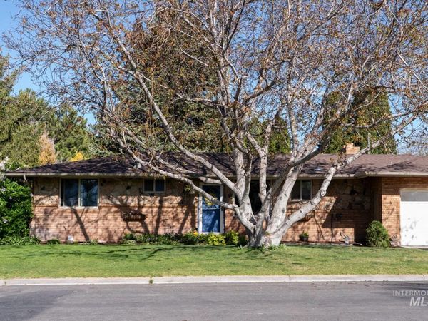 976 Desert View Dr., Twin Falls, ID 83301