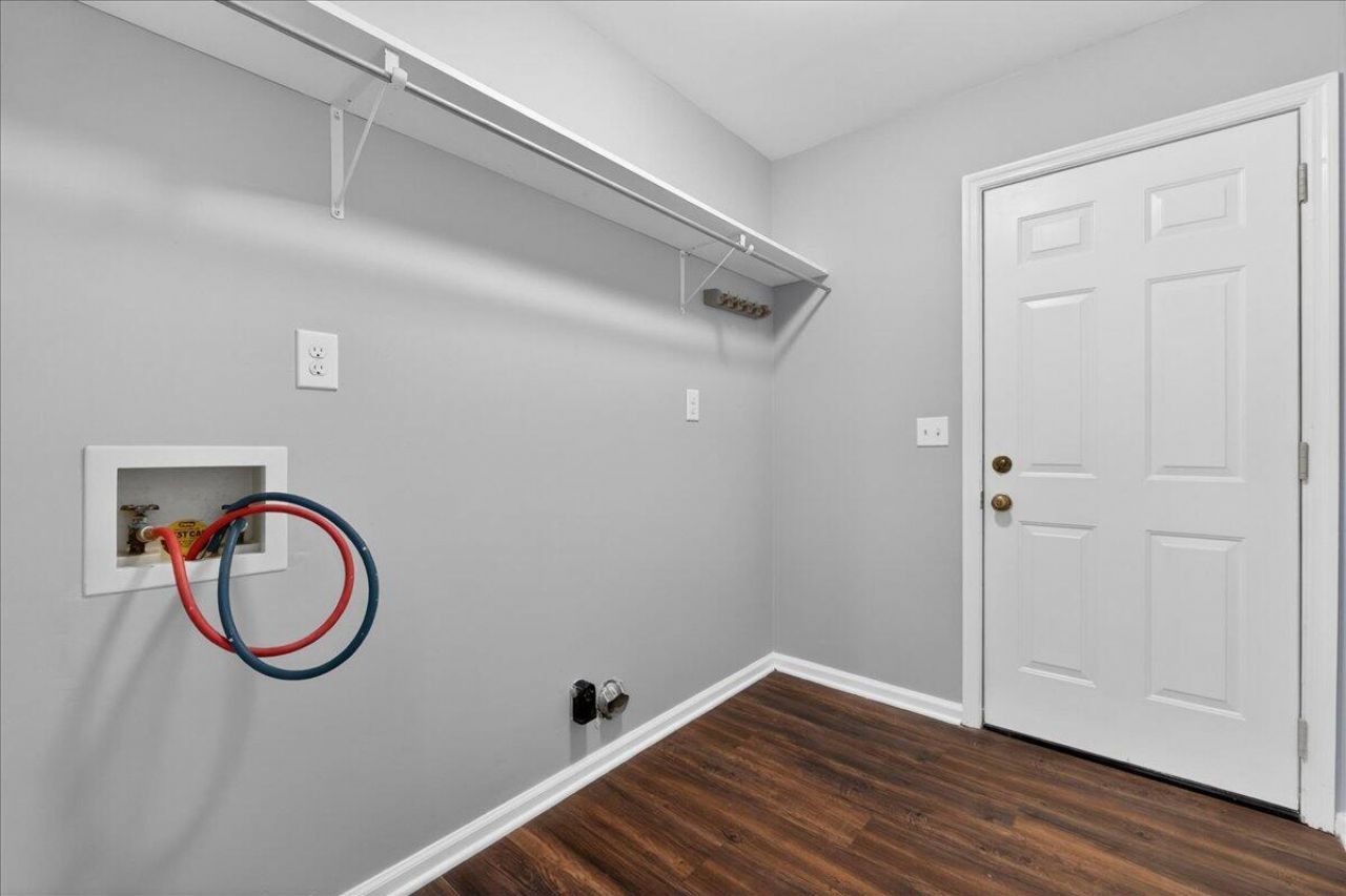 403 Splitrail Drive Photo 15