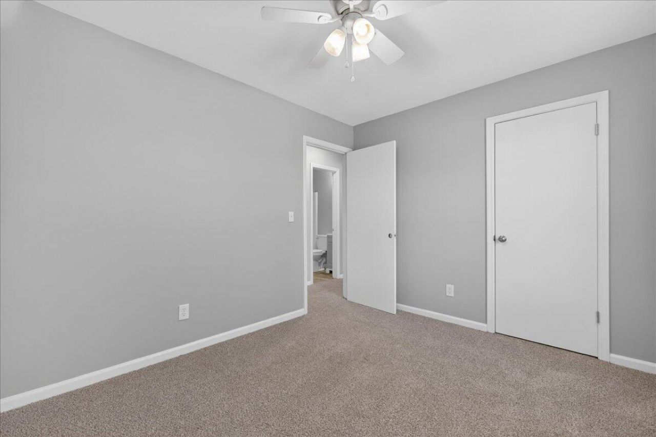 403 Splitrail Drive Photo 24