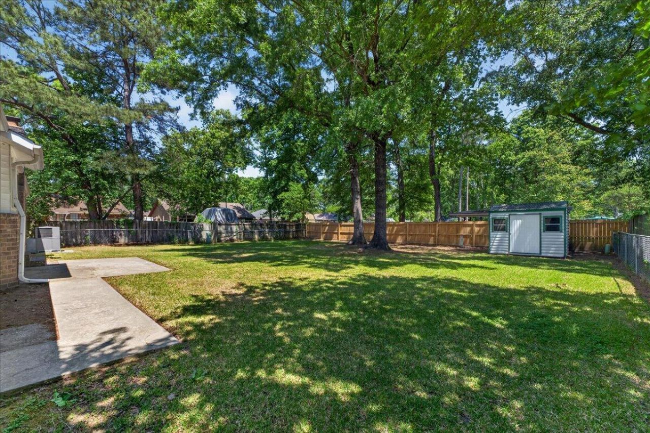 403 Splitrail Drive Photo 32