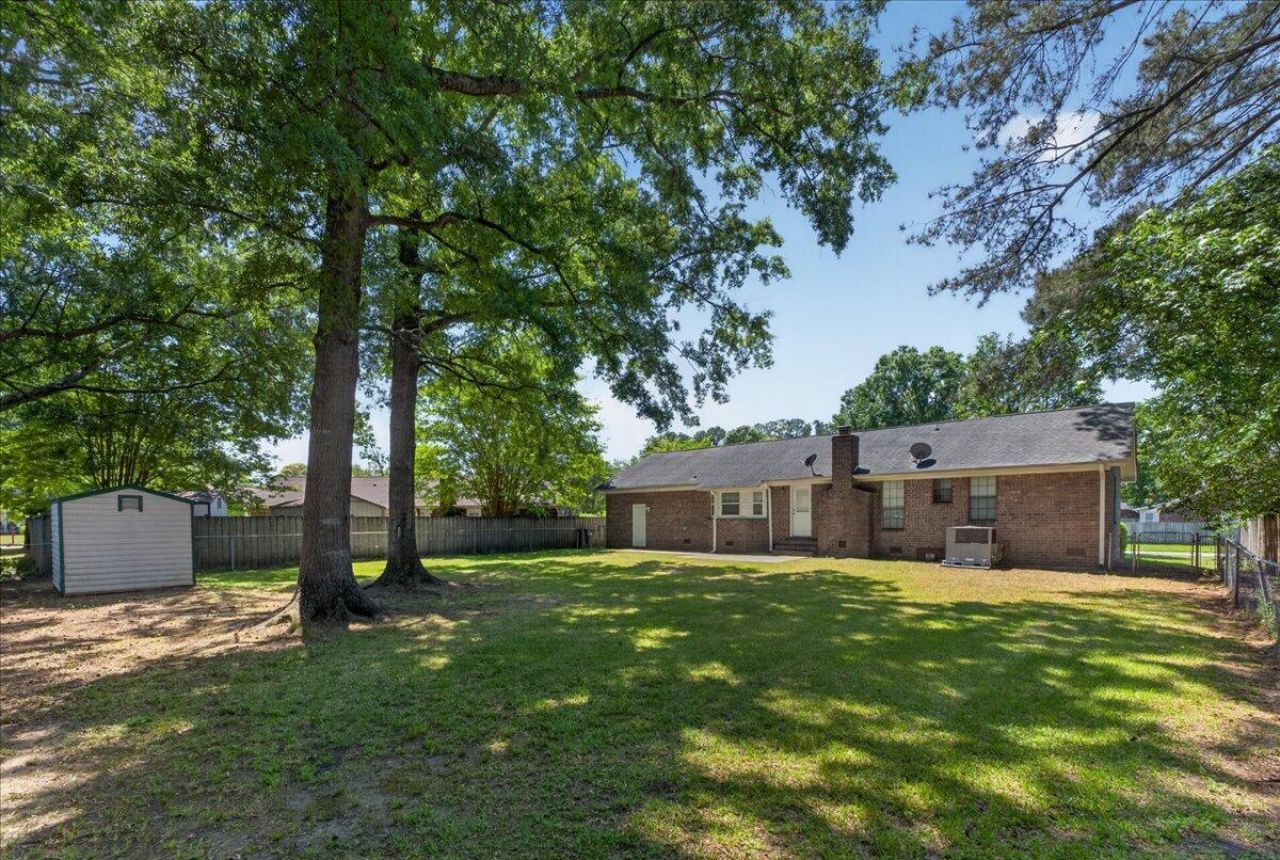 403 Splitrail Drive Photo 34