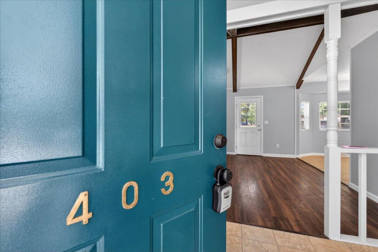 403 Splitrail Drive Photo 4