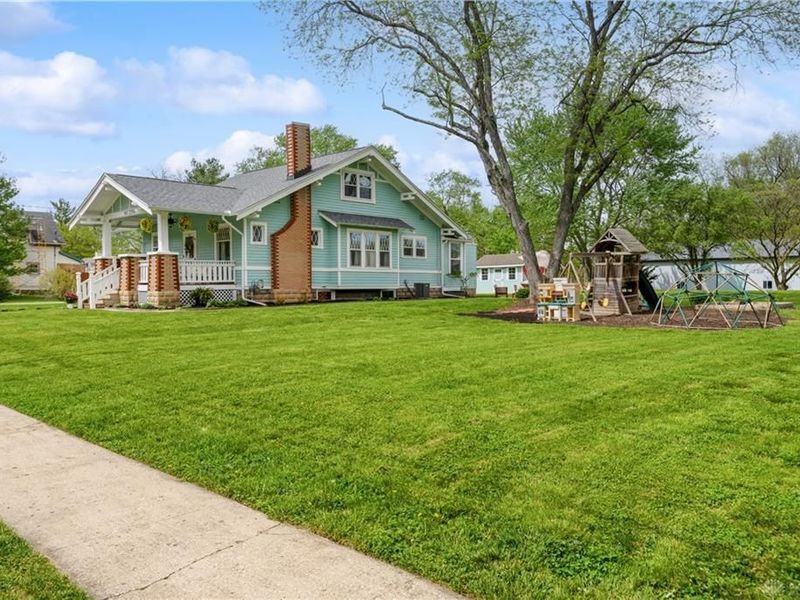 2396 Maple Drive, Beavercreek, OH 45301 Photo 2