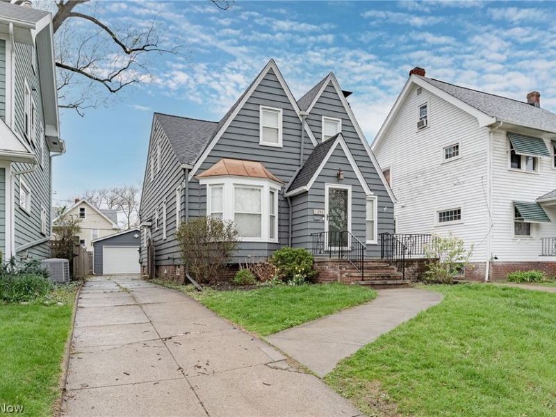 1294 Giel Avenue, Lakewood, OH 44107 Photo 2