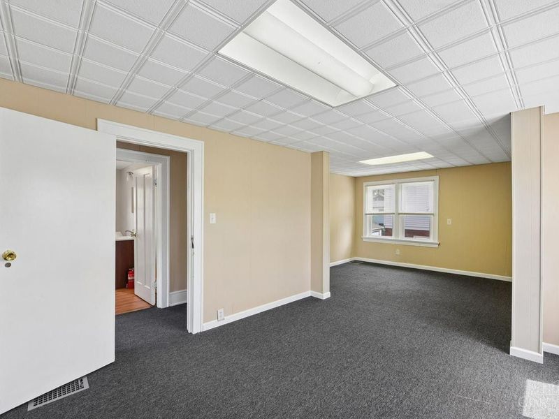 6839 Montgomery Road, Silverton, OH 45236 Photo 18