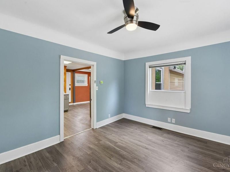 6839 Montgomery Road, Silverton, OH 45236 Photo 9