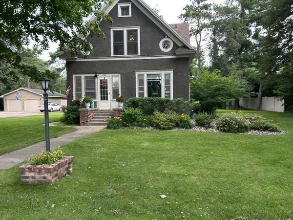 404 Evergreen Park Boulevard, Litchfield, MN 55355