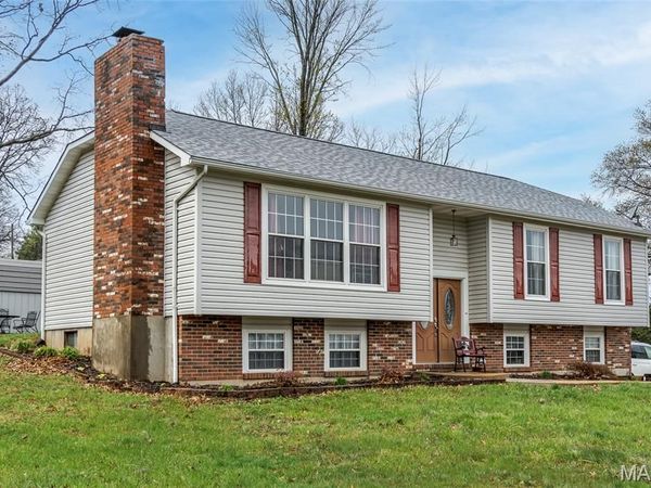 10 Dogwood Drive, St Clair, MO 63077