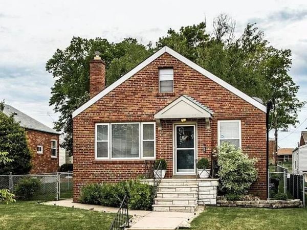 5542 Mardel Avenue, St Louis, MO 63109