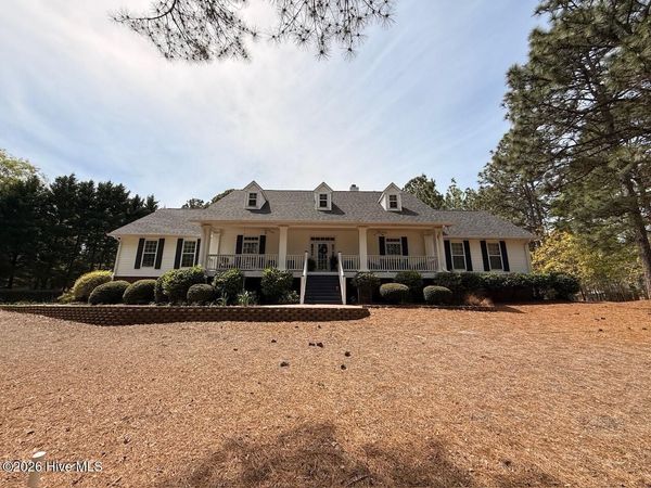 109 Sweetbriar Court, Seven Lakes, NC 27376
