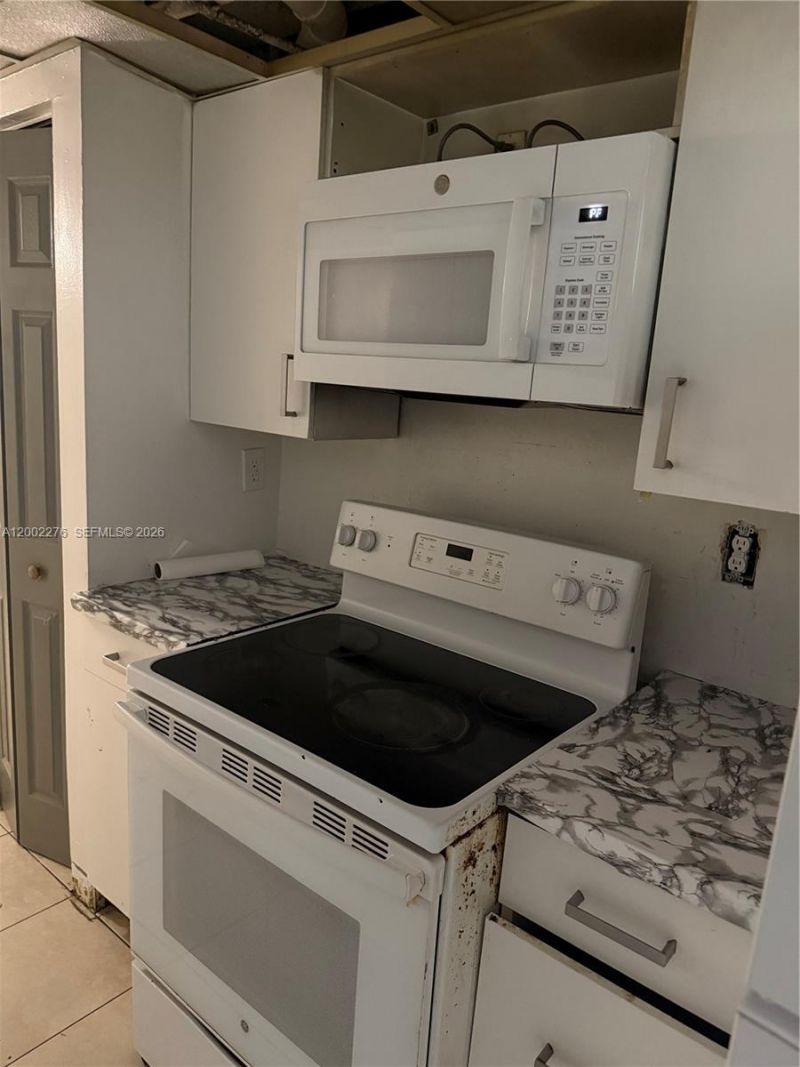 8024 NW 27th Ct, Sunrise, FL 33322 Photo