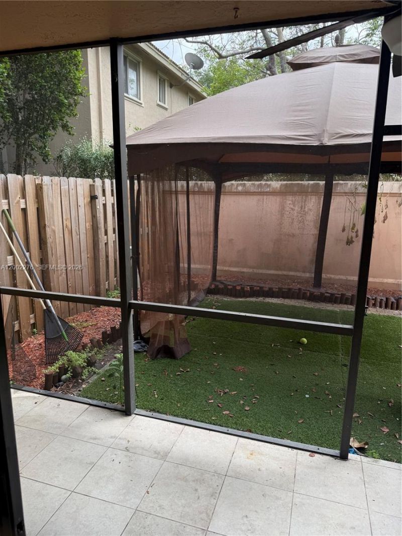 8024 NW 27th Ct, Sunrise, FL 33322 Photo