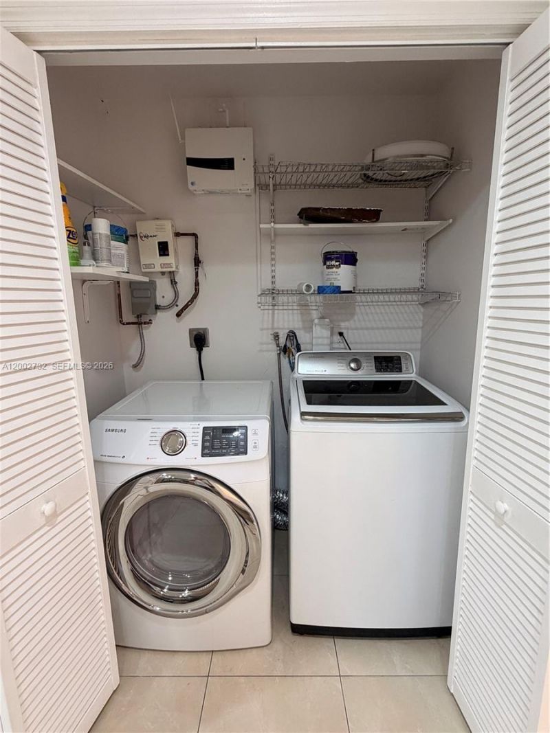 3011 N 74th Ave, Hollywood, FL 33024 Photo