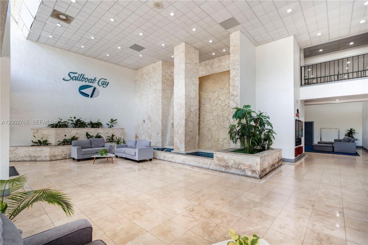 13499 Biscayne Blvd, Unit CUM1, North Miami, FL 33181 Photo