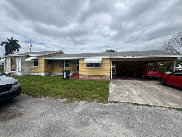 1512 N 23rd Ave, Hollywood, FL 33020