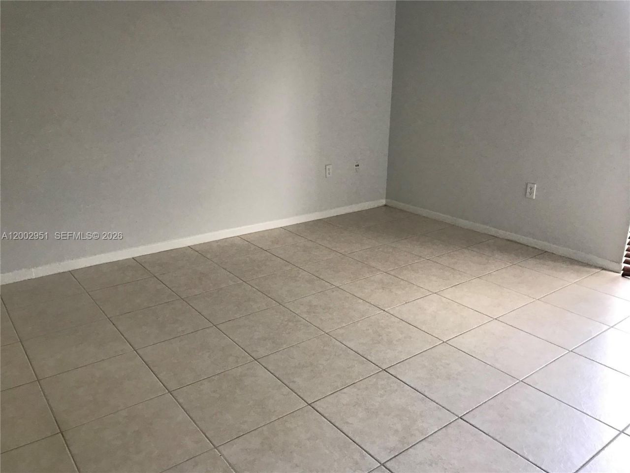 7075 NW 186th St, Unit C408, Hialeah, FL 33015 Photo