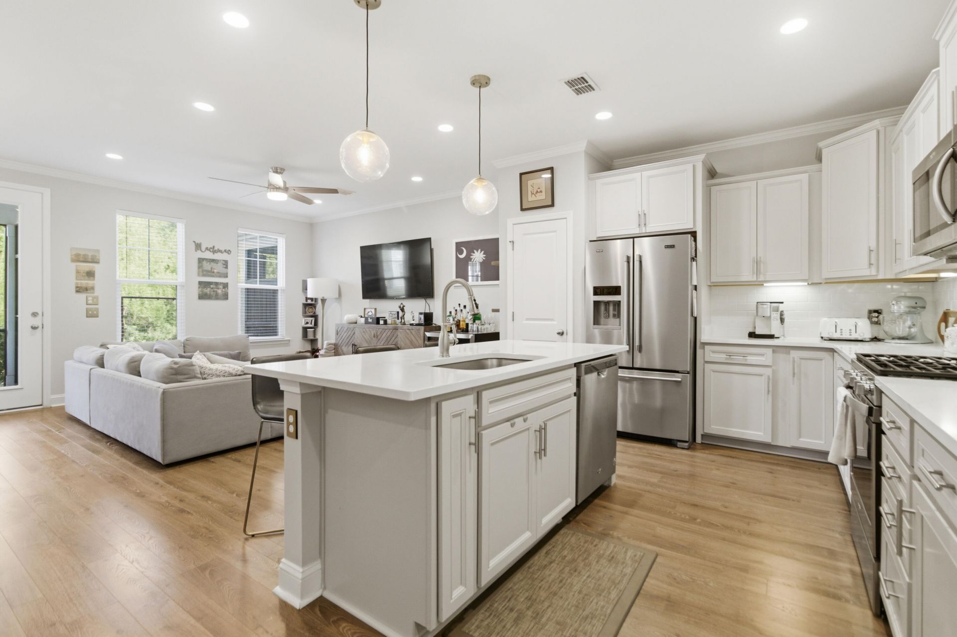 820 Porcari Street Photo 10