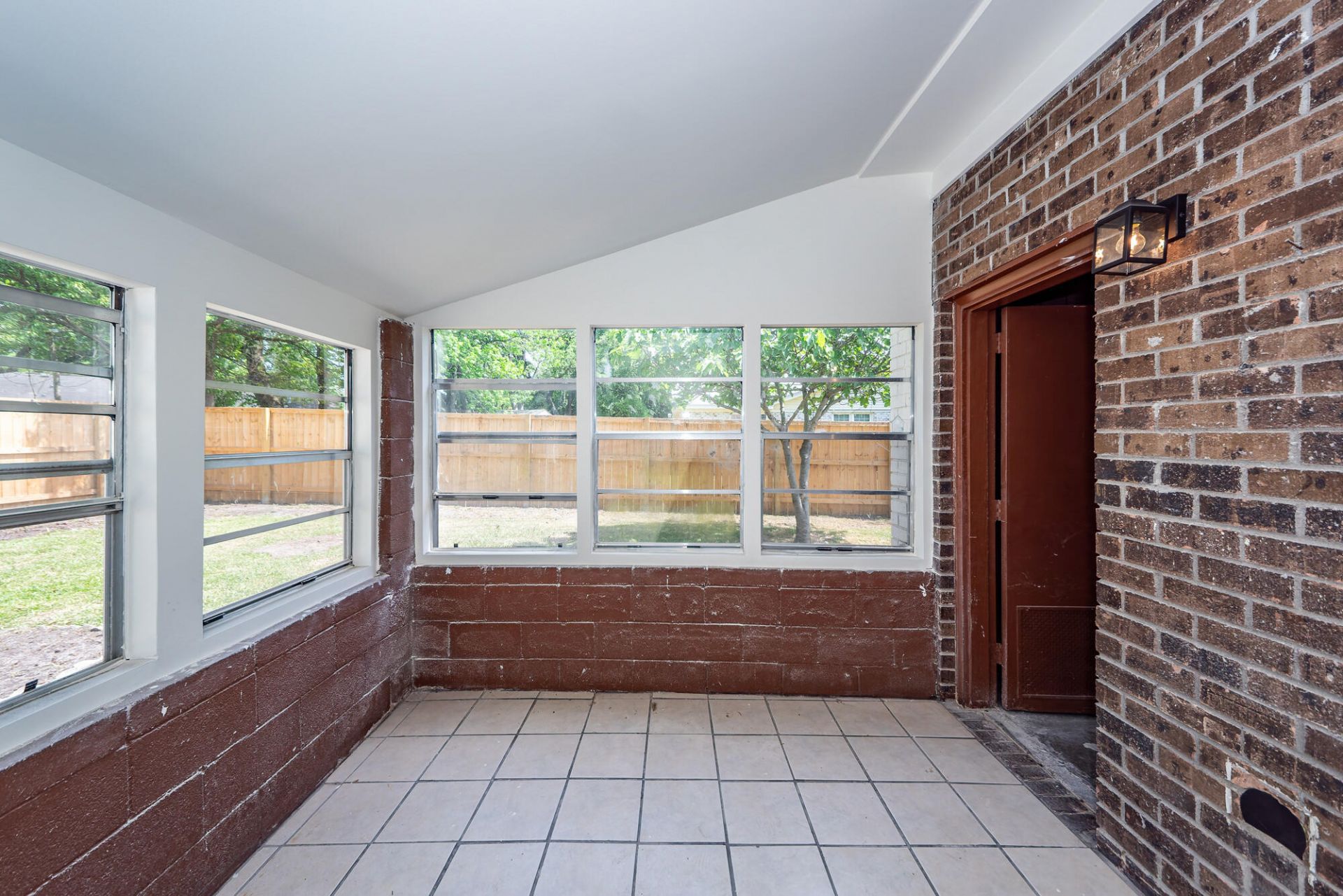 1288 Marvin Avenue Photo 14