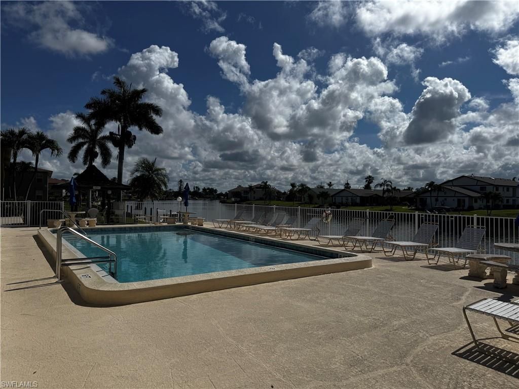 4417 Country Club Blvd, Unit B8, Cape Coral, FL 33904 Photo