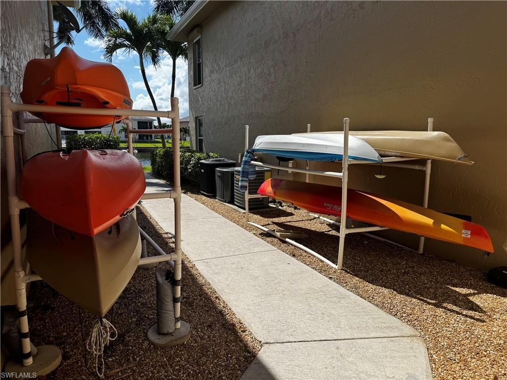 4417 Country Club Blvd, Unit B8, Cape Coral, FL 33904 Photo