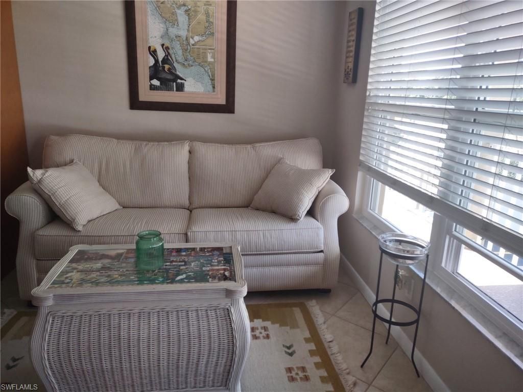 4417 Country Club Blvd, Unit B8, Cape Coral, FL 33904 Photo