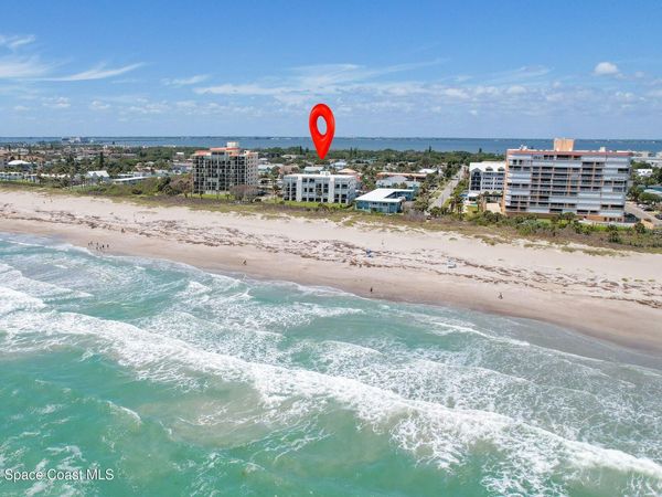 550 Garfield Avenue, Unit 302, Cocoa Beach, FL 32931