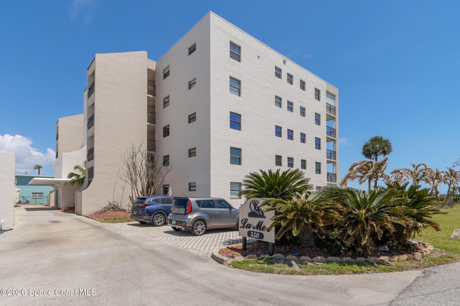 550 Garfield Avenue, Unit 302, Cocoa Beach, FL 32931 Photo