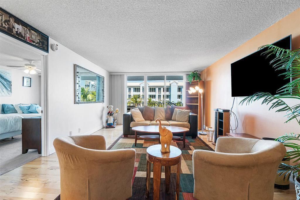 800 SE 20th Avenue, Unit 407, Deerfield Beach, FL 33441 Photo
