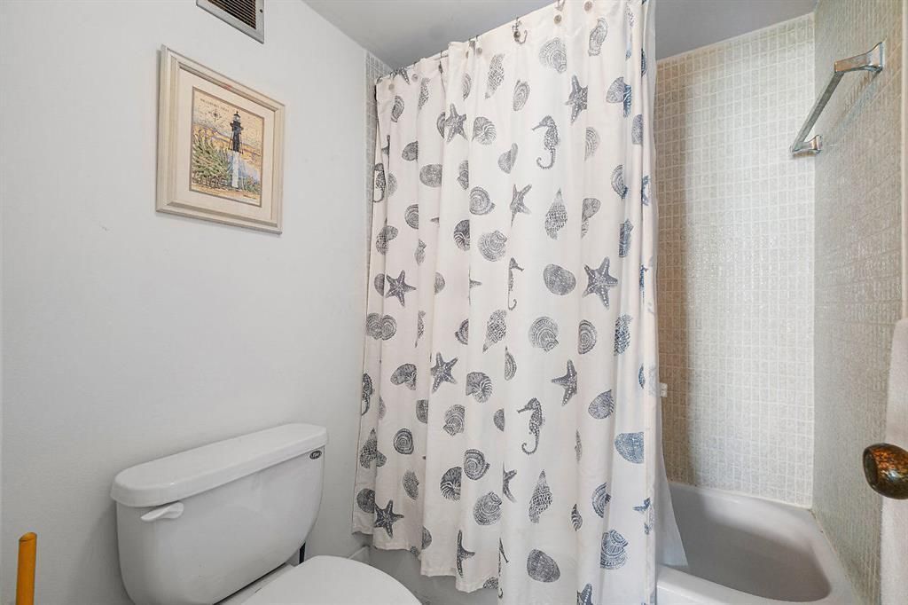 800 SE 20th Avenue, Unit 407, Deerfield Beach, FL 33441 Photo