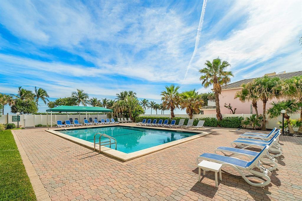 800 SE 20th Avenue, Unit 407, Deerfield Beach, FL 33441 Photo