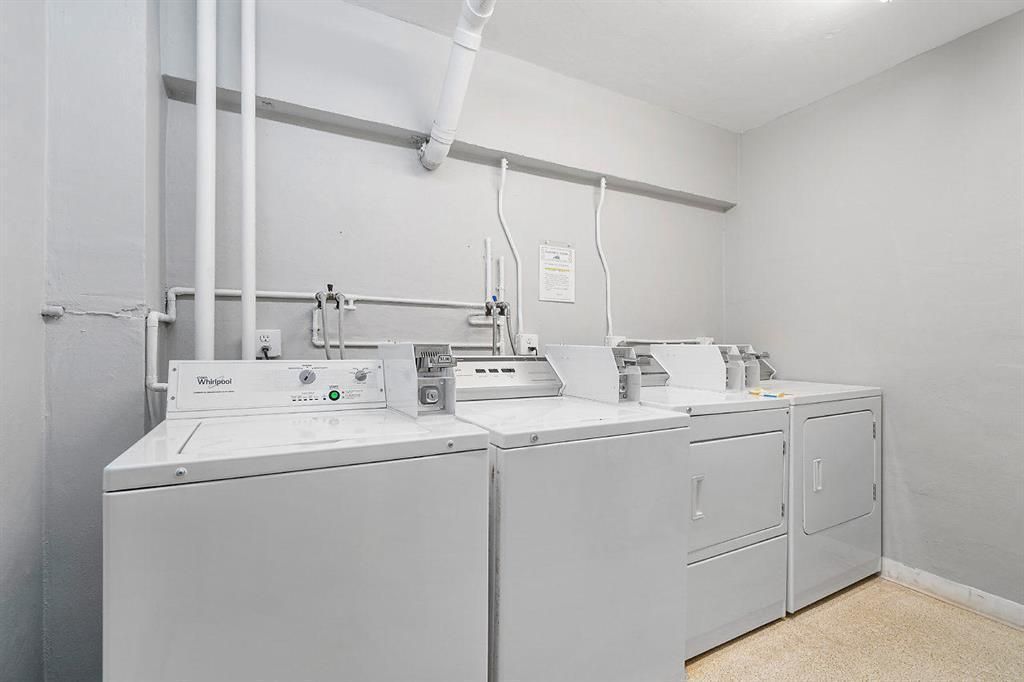 800 SE 20th Avenue, Unit 407, Deerfield Beach, FL 33441 Photo