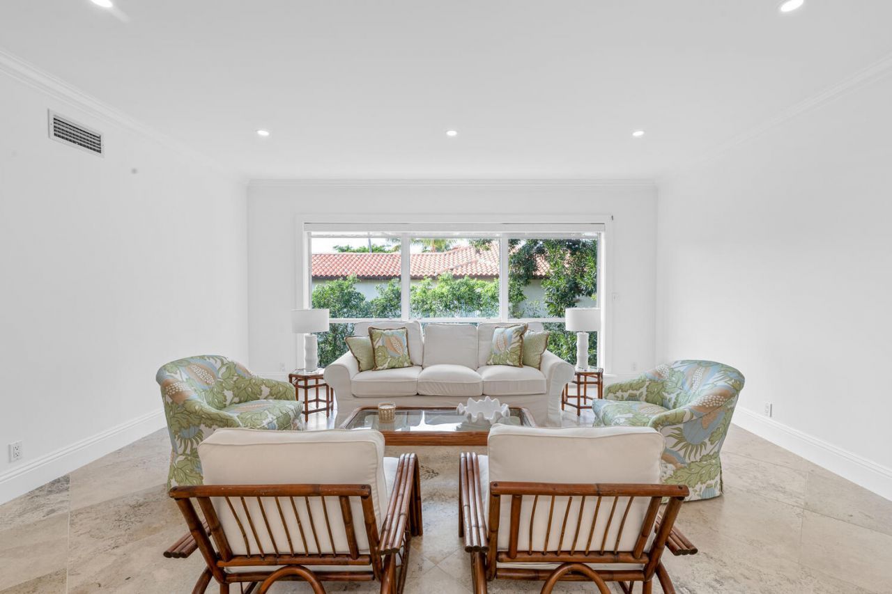 350 Cocoanut Row, Unit 3a, Palm Beach, FL 33480 Photo